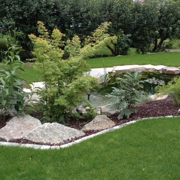 Espace Vert Aubois - Fontaine-Création-de-massifs---Jardin